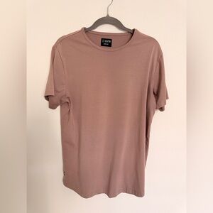 Cuts Clothing Men's Curved Hem Shirt